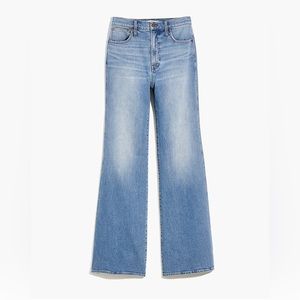 High-Rise Flare Jeans in Caine Wash